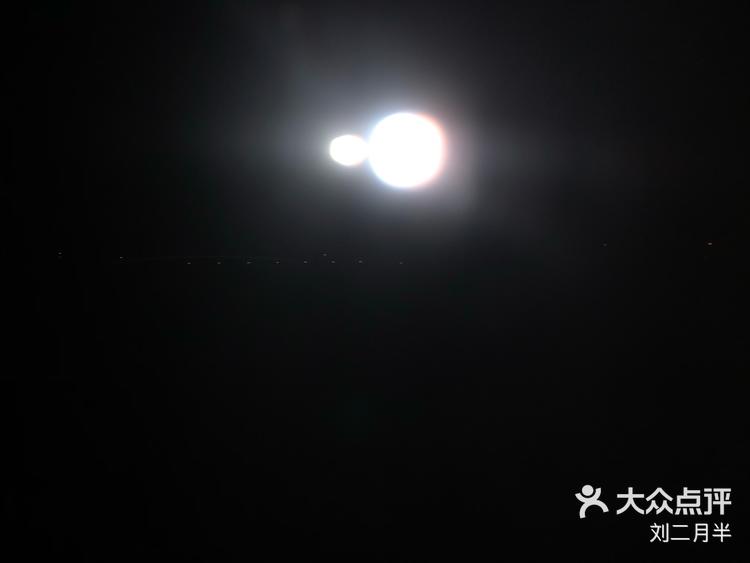 月黑风高夜陪一个酒局没吃饱的银来翻台