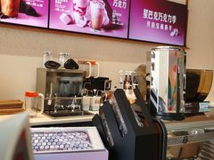 -星巴克臻选(莘庄仲盛店)