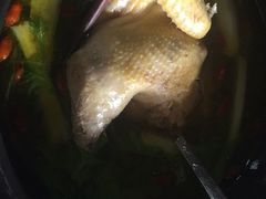 土鸡煲-国生茶庄·地道农家菜团建活动