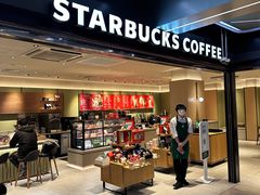 -星巴克臻选(上海中环广场2F店)