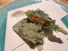 紫苏海胆天妇罗-镹·鱼料理  国产鱼使用店