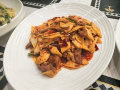 -巴格万美食园(达胜花苑店)