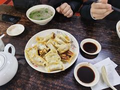 -回回锅贴(小河沿店)