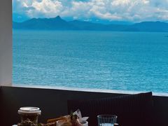 -蜜悦·波西塔诺悬崖海景餐厅