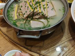 -厨神老街兔·淳朴人家店(盐帮菜风味名店)