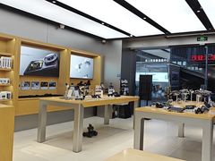 -DJI大疆(深圳华强北曼哈授权体验店)