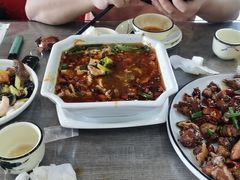 -绿岛酒楼(小海地店)