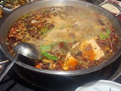 -小饕荟雅安贡椒鱼鲜馆(广福桥店)