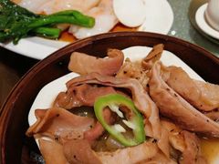 -广州中心皇冠假日酒店·百粤楼