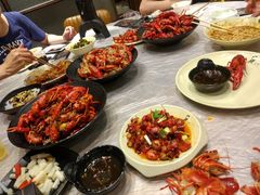 -巴厘龙虾·榜首油焖大虾(音乐学院·沿江酒馆店)