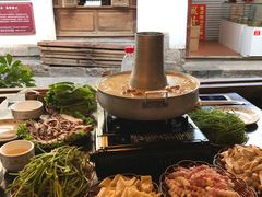 -民食香·腊排骨野生菌美食(木府店)