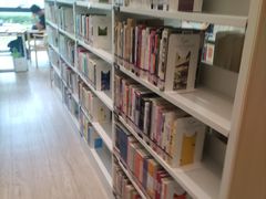 -广州市白云区图书馆