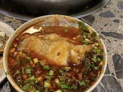 -肖肖酸萝卜鱼火锅(总店)