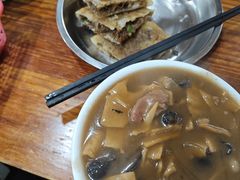 -逍遥镇刘相五胡辣汤豆沫馆(康复中街店)