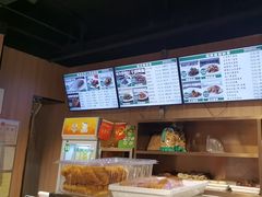 -护国寺小吃店(红莲南路店)