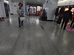 -汉中路(地铁站)