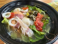-周记蟹仔粉(侨港风情街店)