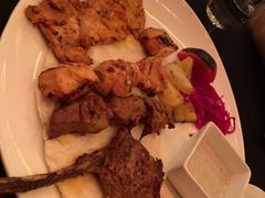 -Efes Turkish & Mediterranean Cuisine 艾菲斯餐厅(陆家嘴店)