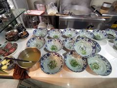-老新隆牛肉锅贴(新街口店)