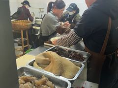 -何永光123鲜牛肉馆(1号店)