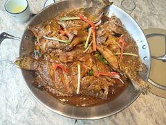 -力力渔港涉外店