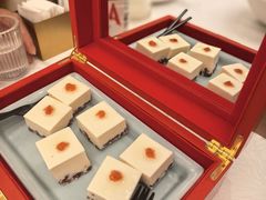 -品海楼·大连海胆锅贴馆(东港店)