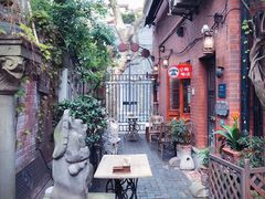 -古董花园(思南路42弄小区店)