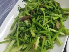 -唔呶喔哩酒家(生产街店)