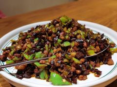 黑三剁-云海肴·汽锅鸡·云南菜(天山百盛优客店)