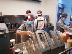 -喜茶(深圳海岸城店)