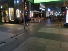 -证大大拇指广场(芳甸路店)