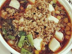 -荀记肉夹馍(三八家乐福店)