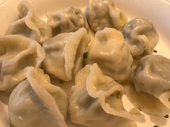 肉三鲜-八珍饺子·烤鸭·家常菜