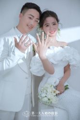 -第一夫人婚纱摄影(南京店)