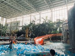 -中家鑫园温泉酒店鑫悦汤泉