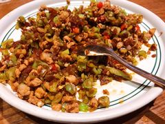 -云海肴·汽锅鸡·云南菜(天山百盛优客店)