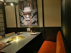 -铭牛烧肉·和牛海鲜自助(高新月牙湖店)