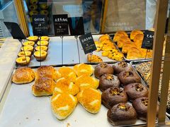 -Dough&Joe团憩(瑞虹天地月亮湾店)