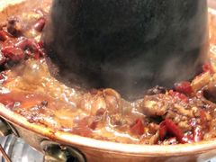 火锅鸡-超越炭火牛蛙火锅鸡(河东店)