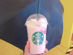 -星巴克(上海虹桥新天地二店)