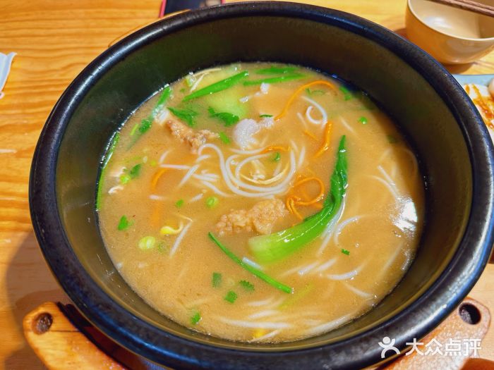 勺子米线·云南传统小吃市集(四方街店)图片