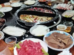 -重庆川渝肥妹火锅