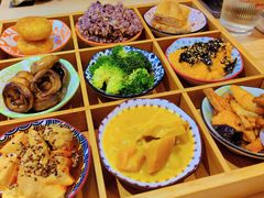 -轻蔬不用等·素食(江苏路店)