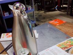 -龙巢盱眙龙虾·牛蛙·烧烤宵夜(八卦岭店)
