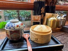 -银米·云南传统过桥米线(双廊黑金冠店)