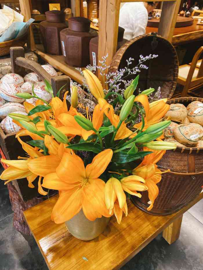 行家茶行-"在海珠区上渡路与滨江东路交界,海琴湾小区.