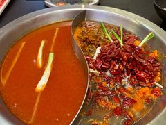 -沸炉重庆老火锅(军事博物馆店)