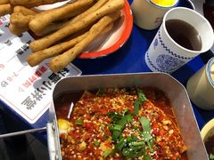 -马路边边串串香(苗栗路店)