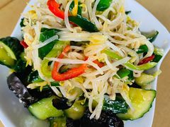 豆芽拍黄瓜-老木瓜(正源南街店)