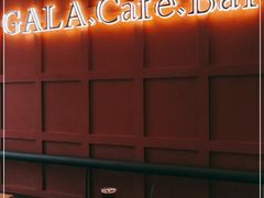 -ZAZA.CAFE.BAR
